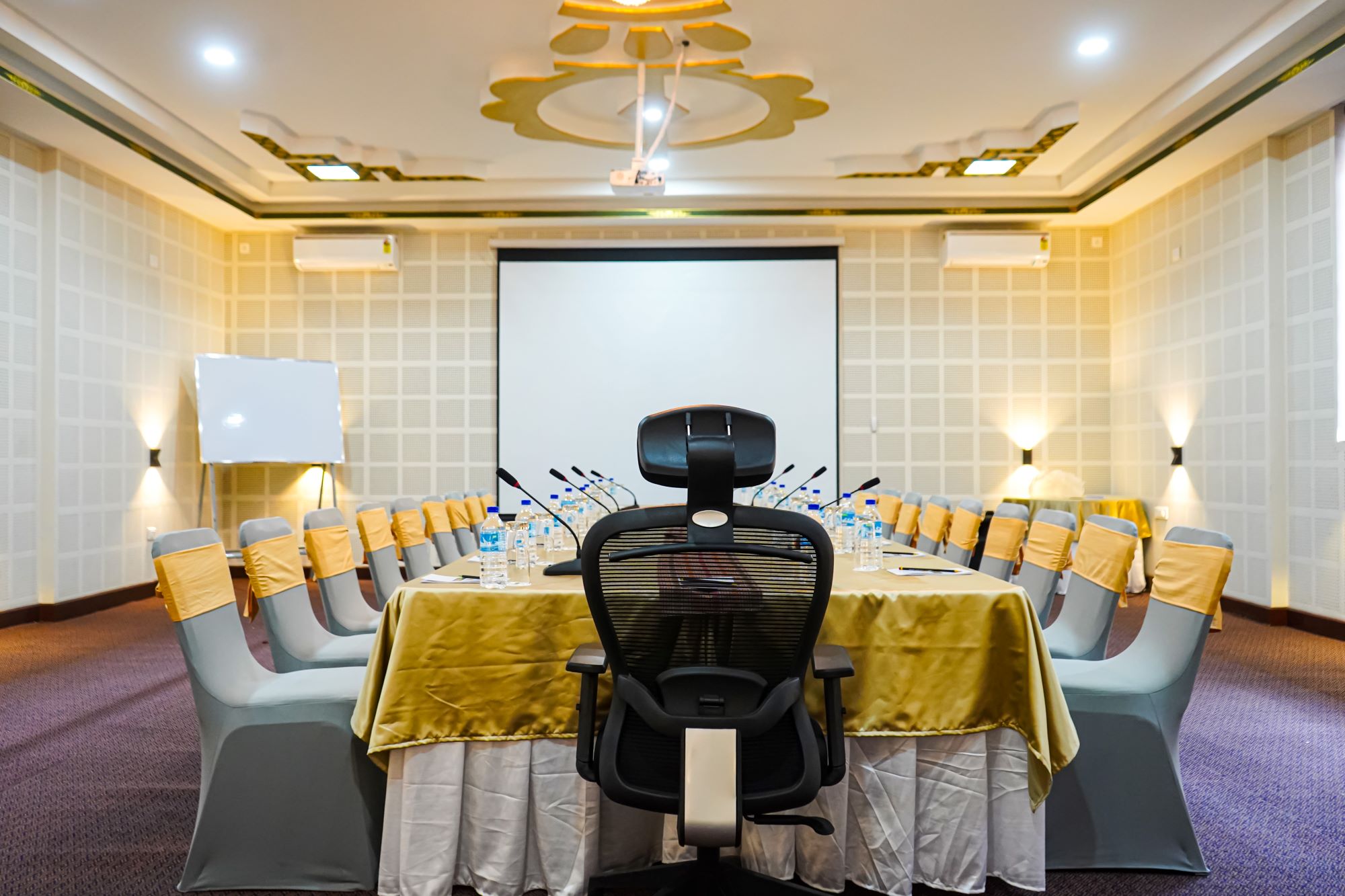conferenceroom